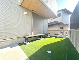 【庭】 | 箕面市彩都粟生北7丁目貸家