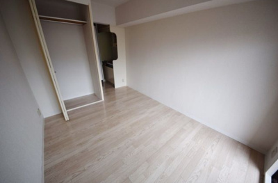 【寝室】 | メゾン・ド・エクスペール