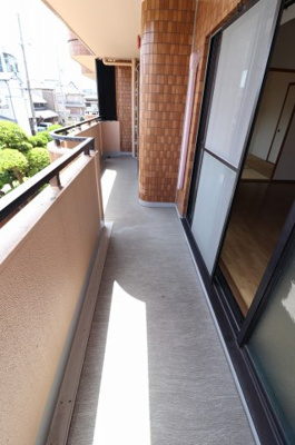 【バルコニー】 | クレッセント山本