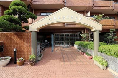 【エントランス】 | クレッセント山本