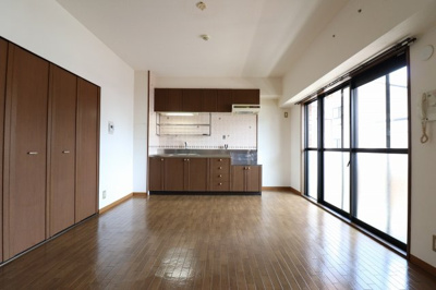 【居間・リビング】 | クレッセント山本