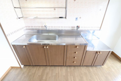 【キッチン】 | クレッセント山本