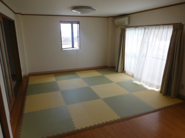 三創ビルの子供部屋