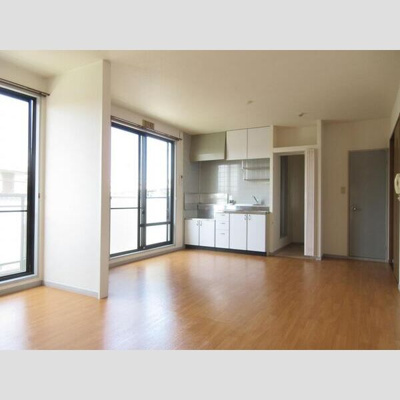 【居間・リビング】 | ハイツ王塚