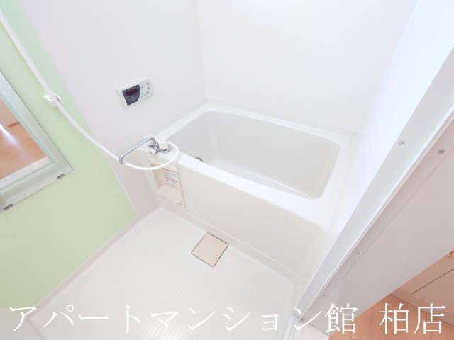 クレストパークＡの浴室