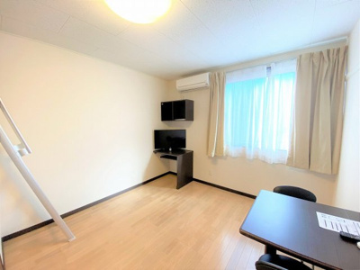 【居間・リビング】 | レオネクストエルビエンⅢ | 設備・仕様は号室により異なる為、現況を優先致します。