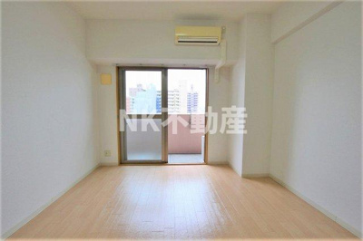 【居間・リビング】 | アンビション（荒本賃貸） | 洋室です