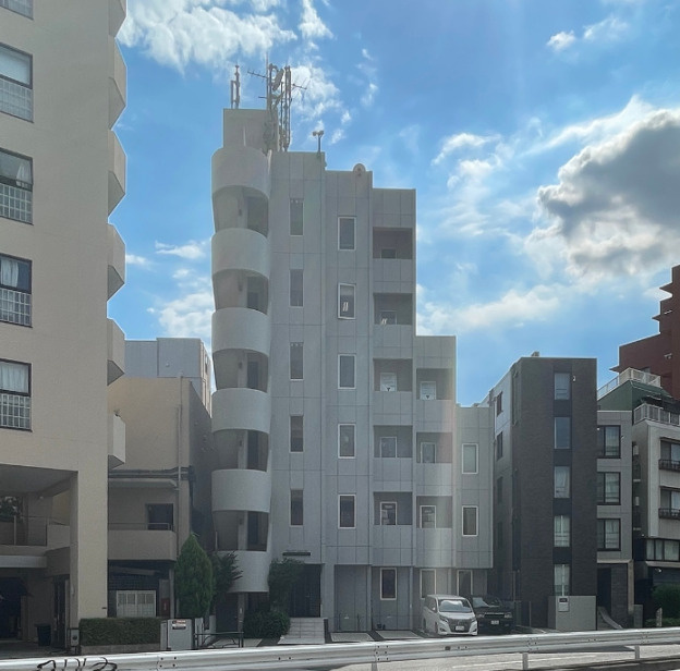 渋谷区上原３丁目の店舗事務所