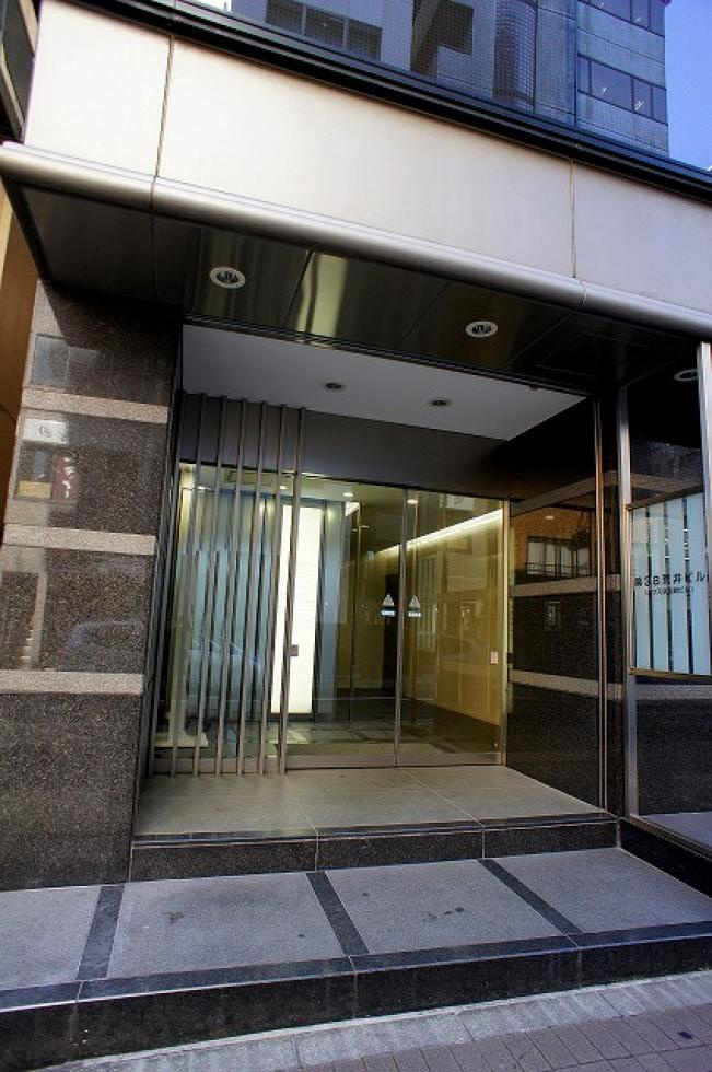 港区浜松町２丁目の店舗一部のエントランス|エントランスです