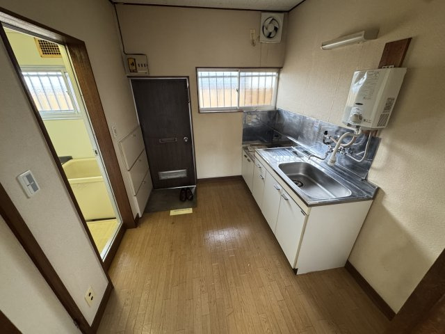 【居間・リビング】 | 丸昌ハイツ