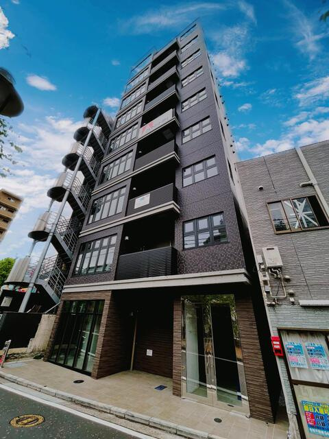 横浜市中区黄金町２丁目の店舗事務所