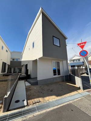 【外観】 | 神戸市垂水区学が丘4丁目　新築戸建5号地　仲介手数料無料！ | おしゃれな外観です