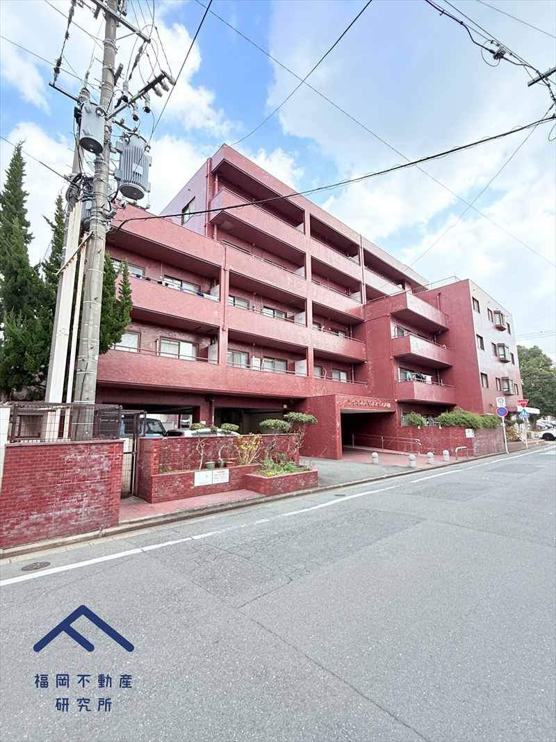 ライオンズマンション大楠の外観