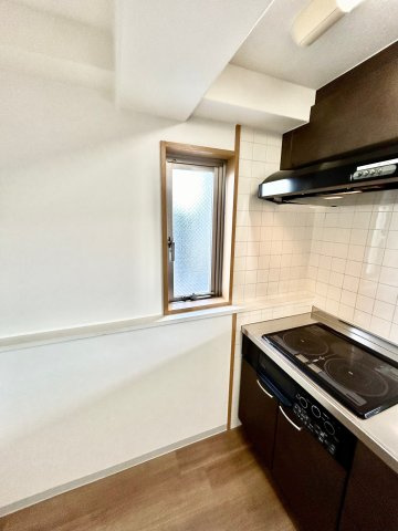 コリーヌ江坂の内装