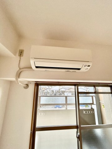 コリーヌ江坂のその他