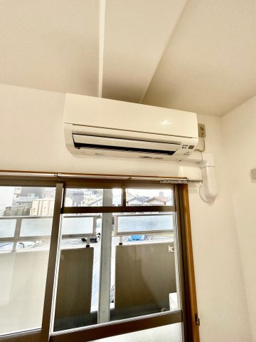 コリーヌ江坂のその他