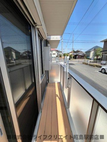 カンパーニュのバルコニー