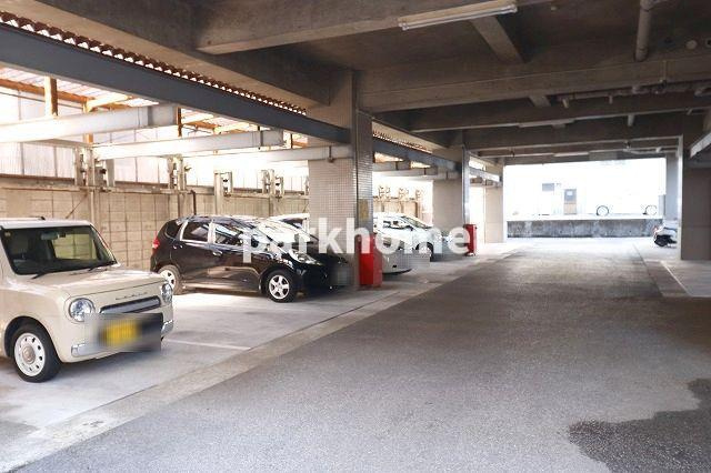 池本マンションの駐車場|駐車場に車を止められます
