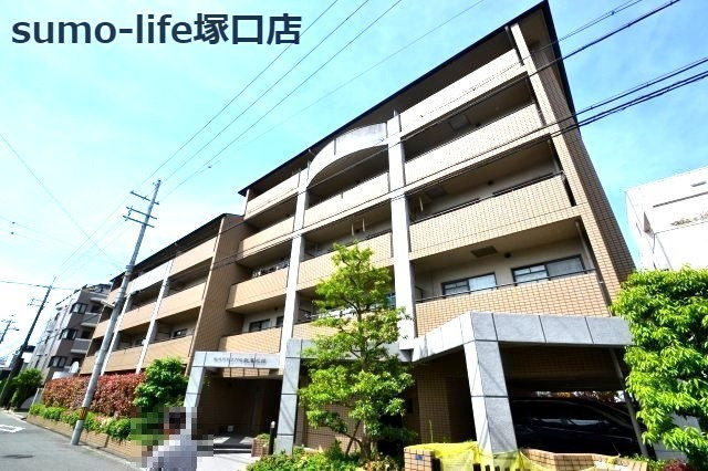 ラフィーネ武庫之荘の外観