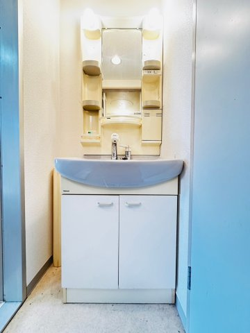 ロイヤルコーポ吉田の洗面所