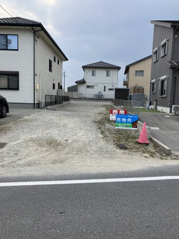 碧南市鷲林町の前面道路含む現地写真