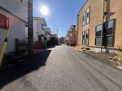【前面道路含む現地写真】 | 西東京市中町5丁目　中古戸建　全1棟