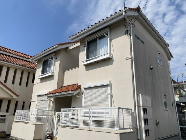三鷹市野崎３丁目のアパート