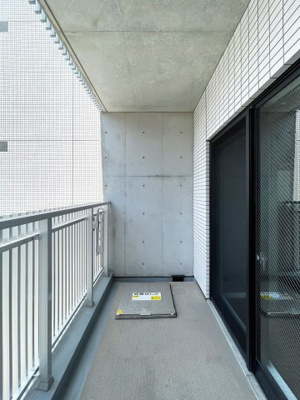 【バルコニー】 | MIMOSA TERRACE | 別号室の写真になります。現況優先。