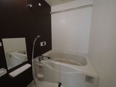 【浴室】 | リテラMy箱崎 | 別号室の写真になります。現況優先。