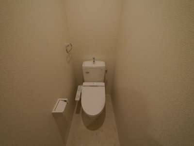 【トイレ】 | リテラMy箱崎 | 別号室の写真になります。現況優先。