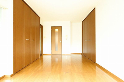 【内装】 | カーサアリエッタ大橋 | 別号室の写真になります。現況優先。