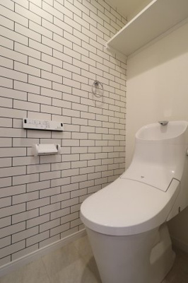 【トイレ】 | Crecia吉塚 | 別号室の写真になります。現況優先。