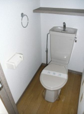 【トイレ】 | ピュアドーム天神アクロス | 別号室の写真になります。現況優先。