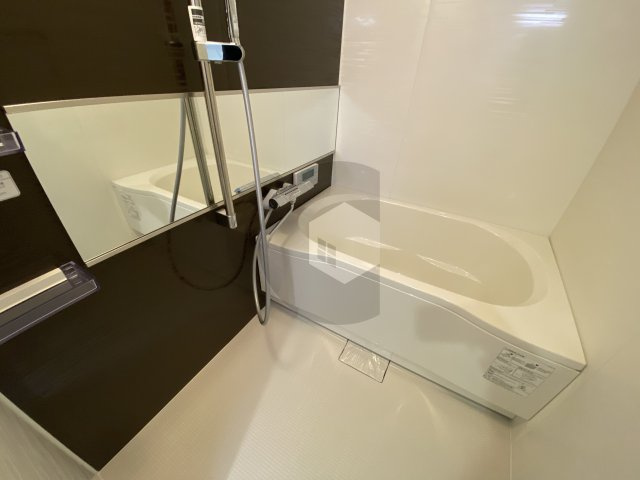 フローラ長田の浴室