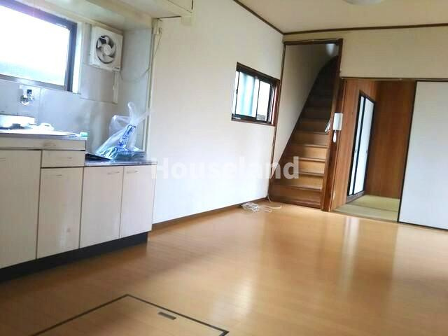 雄松町テラスの居間・リビング