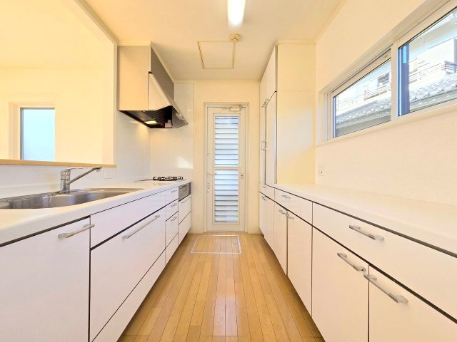 羽村市羽中２丁目の中古一戸建のキッチン