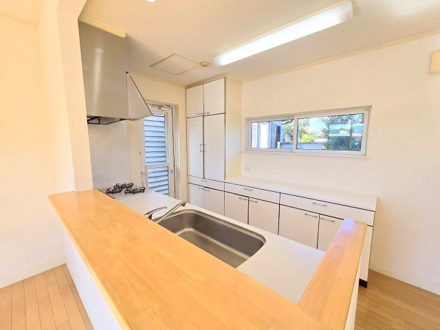 羽村市羽中２丁目の中古一戸建のキッチン