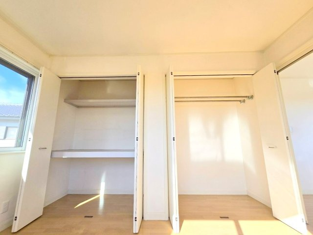 羽村市羽中２丁目の中古一戸建の収納