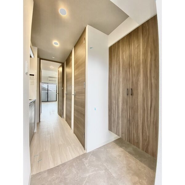 S-RESIDENCE庄内通Northの玄関