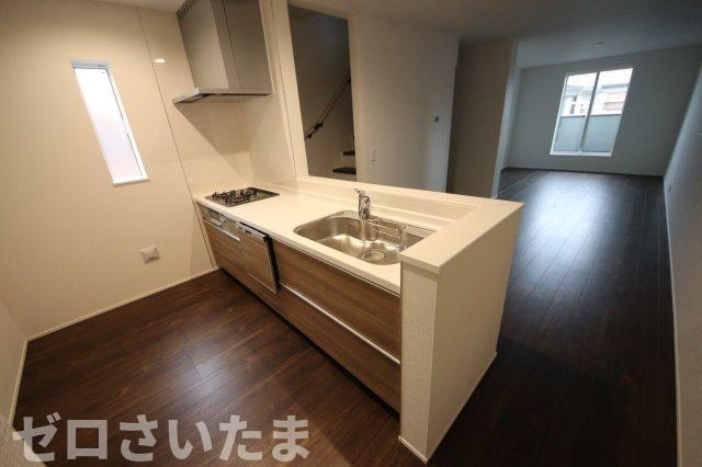 《仲介手数料無料》浦和区針ヶ谷２丁目2-9新築一戸建てリナージュのキッチン|撮影日 2025年5月10日 16:50 曇り