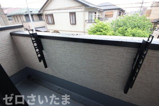 《仲介手数料無料》浦和区針ヶ谷２丁目2-9新築一戸建てリナージュのバルコニー|撮影日 2025年5月10日 16:50 曇り