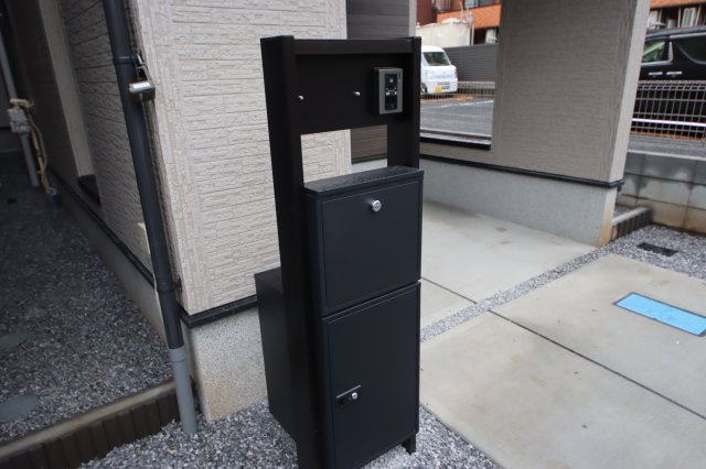 《仲介手数料無料》浦和区針ヶ谷２丁目2-9新築一戸建てリナージュのセキュリティ|撮影日 2025年5月10日 16:50 曇り