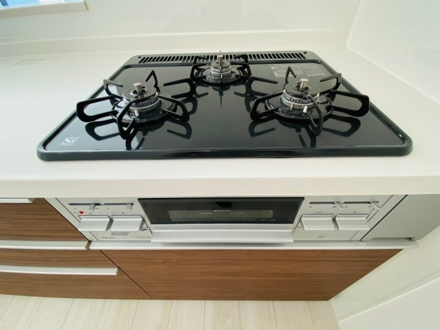 リナージュ／東区東野第1期／４号棟のキッチン