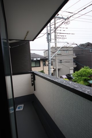 《仲介手数料無料》浦和区針ヶ谷２丁目2-9新築一戸建てリナージュのバルコニー|撮影日 2025年5月10日 14:20 曇り