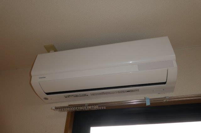 倉敷市加須山のアパートの設備|エアコン