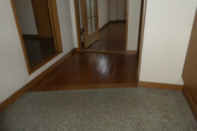 ジンジャーエールⅠの玄関