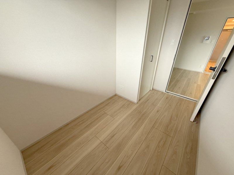 THE MUSIC COURT  仲介手数料無料の寝室