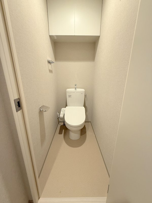 THE MUSIC COURT  仲介手数料無料のトイレ