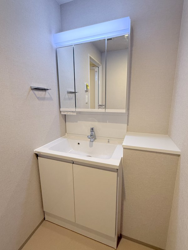 THE MUSIC COURT  仲介手数料無料の洗面所