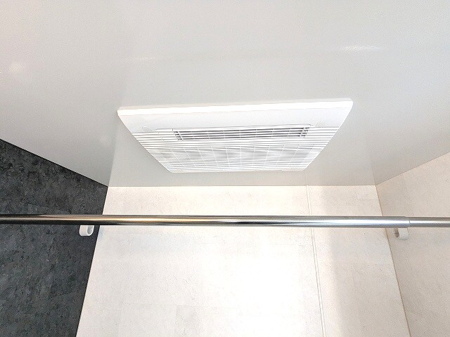 プロスペクトKALON三ノ輪の設備|プロスペクトＫＡＬＯＮ三ノ輪の浴室換気乾燥機です